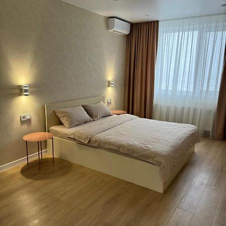 Люкс Апартаменты Cream Pearl На Подолье Vinnytsia Ngoại thất bức ảnh